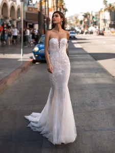 Pronovias Lansbury